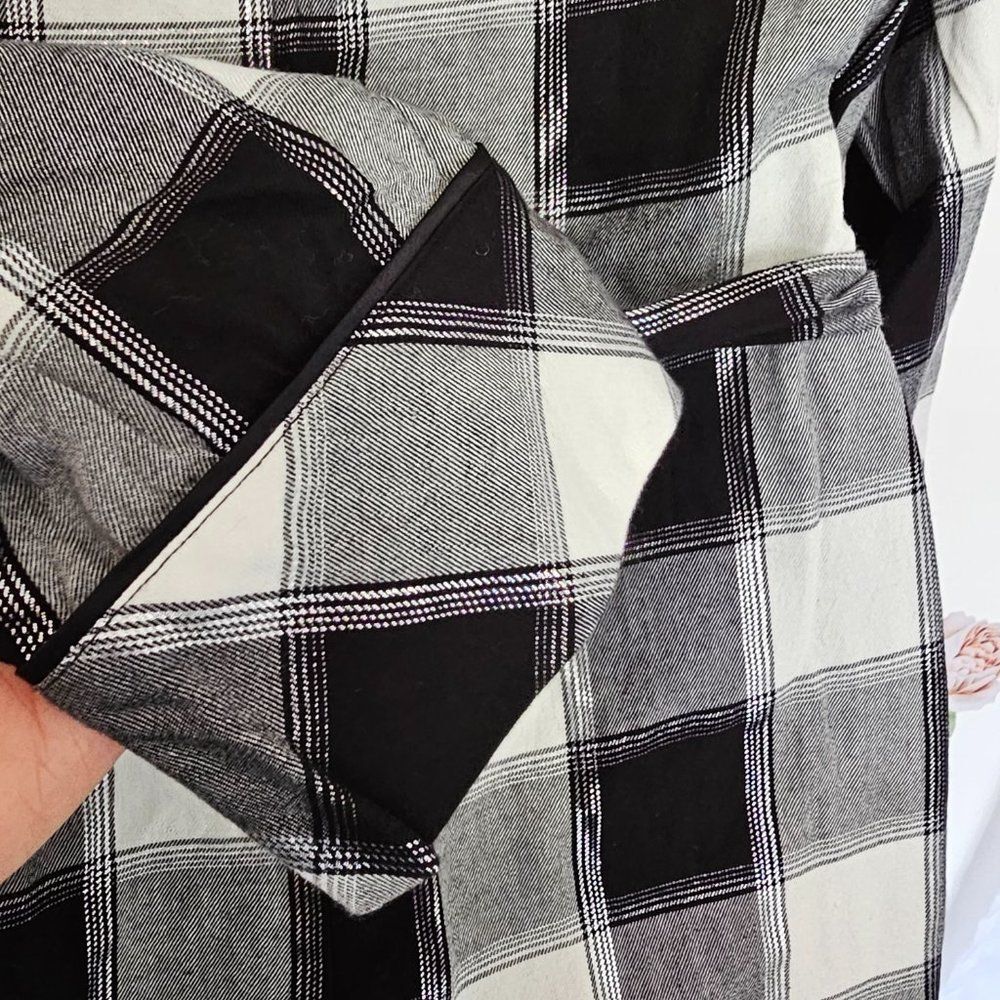 VICTORIA'S SECRET Plaid Romper Tie Back Black and White SOFT Flannel Size L - Picture 8 of 8